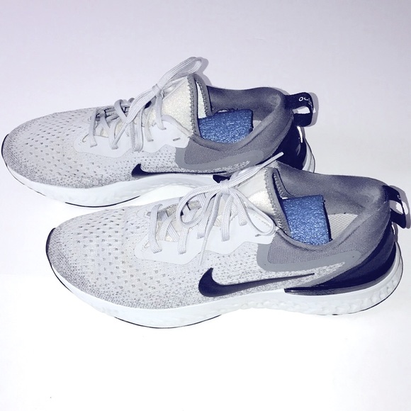 Women's NIKE ODYSSEY REACT AO9820-003 Platinum Running Sneakers Sz 11 - Picture 1 of 11